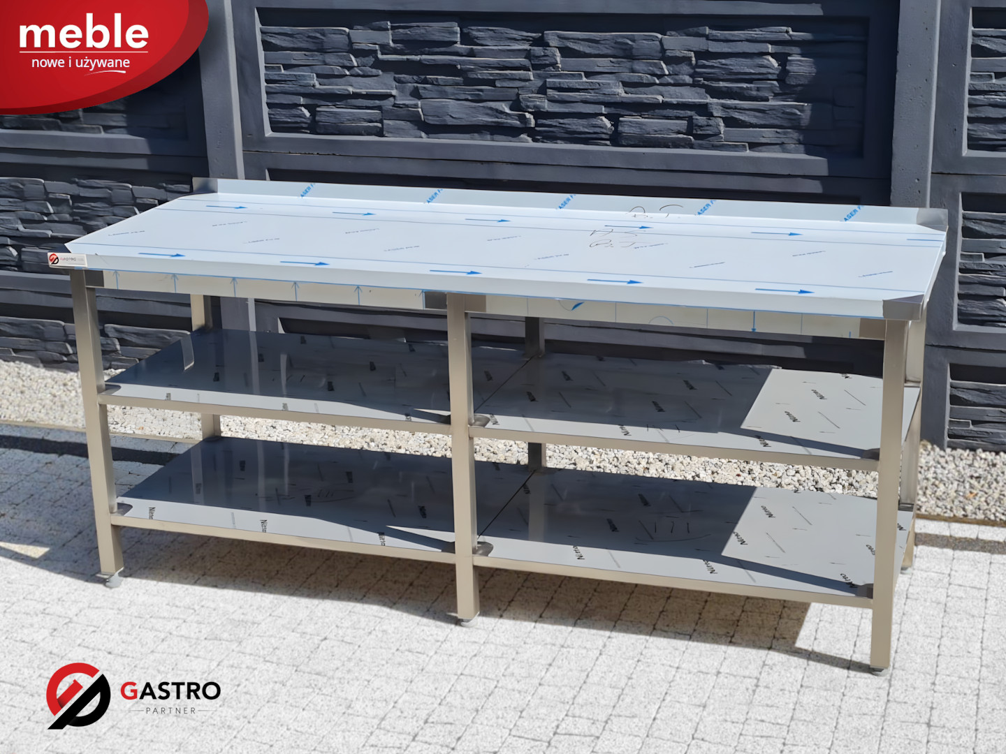 Stół przyścienny gastronomiczny z dwoma półkami spawany 2500x700x850 mm