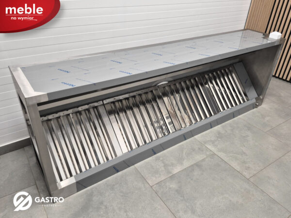 Okap skrzyniowy spawany ze stali nierdzewnej 2500x800x450 mm